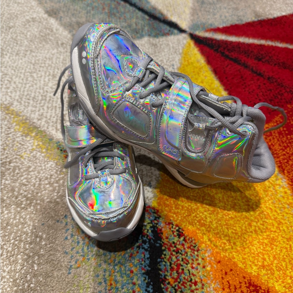 Ryka Women's Tenacious Patent Silver Rainbow Iridescent Comfort Shoes Training